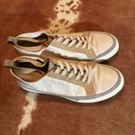 Naturalizer 27 Edit sneakers  like new  size 7.5 Photo 1