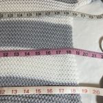 In The Style Womens Sweater Size 6 Chunky Knit Striped Gray White Round Neck Photo 9