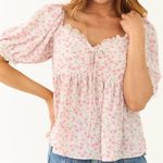 In February Pink Floral Lace Trim Top White Size M Photo 0