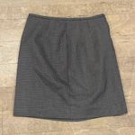 Briggs New York  Gray and Black Patterned Skirt Photo 3