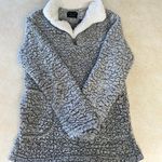 Love Tree Sherpa Pullover Photo 0