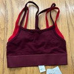 Fabletics NWT Sports Bra Red Wireless Pullover Stretch Size XS Photo 0
