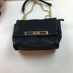 Vrbok Expressiobs ladies hand bag color bl… Black Size M Photo 2