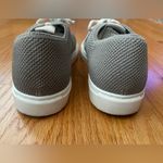 Nisolo Women's Kickaround Knit Sneakers Size 8 Gray Photo 4