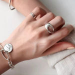 Boutique NEW Polished 18k White Gold Geometric‎ Ring Photo 0