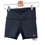 Alo Yoga 3" HIGH-WAIST AIRLIFT SHORT BLACK Size M NWT Photo 4