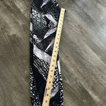 Lululemon Black and white  pants size 4 Photo 4