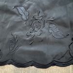 Natori Vintage  Womens Small Black Floral Embroidered Scalloped Hem‎ Slip Skirt Photo 2