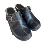 G.H. Bass &Co. Vintage Y2K chunky Black leather clogs with buckle 🔥 Photo 2