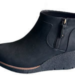 NWOT Dr. Scholl's Women's Bianca Black Suede Wedge Booties Size 7.5 Ankle Boots Photo 0