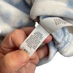 Aerie Offline by Women’s Fleece Cloud Tie Dye Crop Hoodie in Blue/White Size S Photo 8