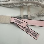 Victoria's Secret  Gray Cream Floral Adjustable Straps Mesh Bralette Size XS Photo 3