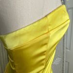 Cache Caché Yellow Satin Strapless Ruched Bodycon Cocktail Dress Photo 5