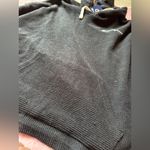 Champion  womens Black Hoodie Swearshirt. Size large. Photo 2