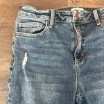 Sneak Peak Sneak Peek 30 Medium Wash High-Rise Frayed Hem Carpi Jeans Photo 2