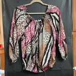 Stylish Women's Animal Print Small Larry Levine Top Chic Cheetah Peasant Pink Photo 0