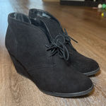 Universal Threads Universal‎ Thread Women’s Black Faux Suede Ankle Booties Size 9 Photo 0