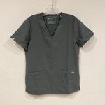 FIGS  Casma Three-Pocket Scrub Top Womens Small Gray Technical Collection Medical Photo 0