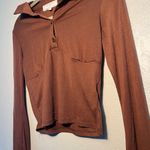 No Comment Brown Fitted Long Sleeve Button Down Shirt SZ S 1/4 Button Y2K Petite Tee Photo 5