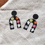 Black and multicoloured Halloween earrings Photo 1