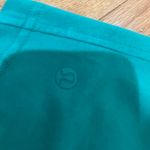 Lululemon  Inner Glow 3" Shorts High-Rise size 4 green  Photo 2