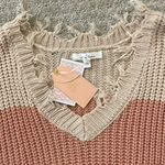 Love Tree NWT -  Color Block Knit V-Neck Raw Hem Sweater Photo 3