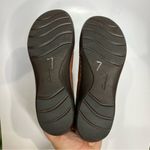 Clarks  brown leather loafers slip on loafers business casual comfort women’s 7 Photo 6