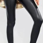 Wilfred Aritzia  Free Hi Waist Pullon Vegan Leather Black Leggings Q1 Photo 0