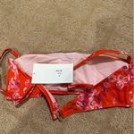 Sisters Beach & Beyond Kate bikini top Size M Photo 1
