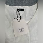 Very J NWT  cotton blouse white large Photo 2