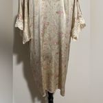 EUC Christine Vancouver 100% Silk Cream & Pink Floral Robe size P/S Photo 8