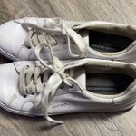 Tommy Hilfiger 🦋4/$25 Sneakers Size 9 Medium Photo 0