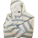 Comfy hooded Sweater with flowy sleeves Size M Photo 0