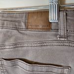 American Eagle  Women's‎ Gray High Waisted Mom Jeans Stretch Size 2 Regular Photo 4