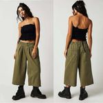 Free People Hard Rain Gaucho Pants in Washed Pine 0 NWT Photo 1