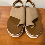 Adrienne Vittadini  Sport Tan Slingback Sandal Wedge‎ Platform Comfort Neutral 9 Photo 5