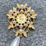 Trendy Water Drop Leaf Branch Pearl Brooch Hollow Baroque Matte Gold Color Woman Photo 1