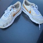 Nike  Women’s Shoes Air Max Running SC size 7 Photo 8