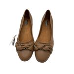 Baretrapse Size 11M Comfort Slip-On Shoes Braided Detail Padded Insole Beige Photo 4