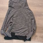 Roxy  gray and black funnel neck top size medium Photo 4