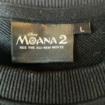 Disney Moana 2 Movie Promo Black Embroidered Women's Sweatshirt Size Large Photo 3