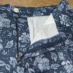 Jachs Girlfriend Woman’s Jach’s Girlfriend Blue Floral Print  Shorts X-Large Photo 8