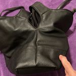 Liz Claiborne black handbag with lots of pockets and cute lock accent EUC Photo 5