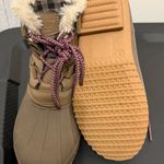 Khombu  Size 6 Tan and Brown Winter Duck Boots with Fur Trim Photo 5