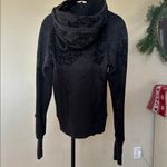 Lululemon Rare limited edition Orbit lace Scuba ombré black size 2 ombré Photo 2