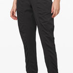 Lululemon Dance Studio Mid-Rise Jogger – Size 6 - Black Photo 0