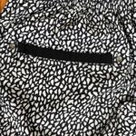 Lululemon  Spring Break Away Shorts Miss‎ Mosaic Black pattern size 8 Photo 5