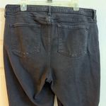 Old Navy  Women’s High-Rise Wow Straight Jeans Size 16 Tall Black Stretch Denim Photo 14