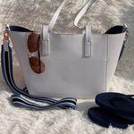 Calvin Klein Tommy Bahama Medium Tote Photo 0