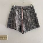 Doe & Rae grey drawstring shorts with pockets S Photo 2